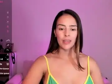 Chaturbate Live Sex Cam of alessandramoreli