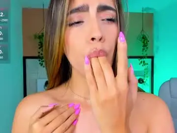 Chaturbate Nude Webcam of harper_woods