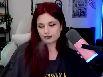 Chaturbate Nude Webcam of dellacrush_