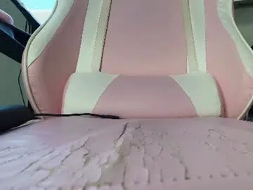 Chaturbate Live Sex Cam of jasmilee