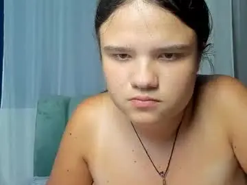 Chaturbate Live Sex of adelecruzz