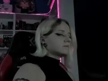 Chaturbate Nude Webcam of holy_mistresss
