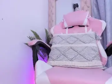 Chaturbate Live Sex Cam of lorennahernandez