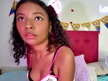 Chaturbate Best live sex cam show of ellie_cute7