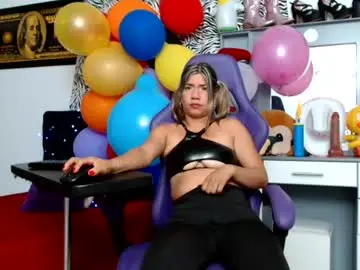 Chaturbate Live Sex Cam of hot_sexy_bunny