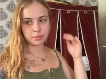 Chaturbate Watch Live Sex Cams of alismoona