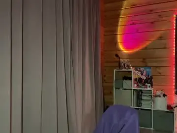 Chaturbate Free Porn Cam of troybradshaw