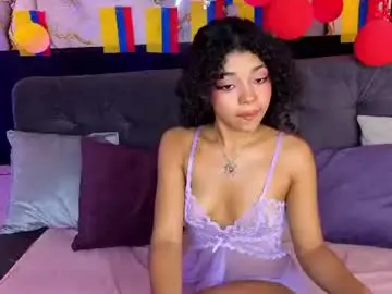 Chaturbate Private Sex Chat of lucie_petite
