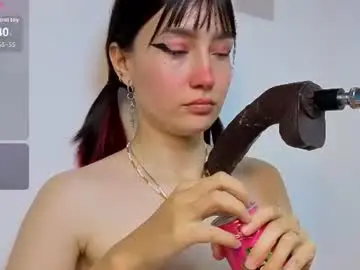 Chaturbate Free Live Porn of maibys_cute_