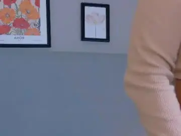 Chaturbate Nude Webcam of naomivelvet_