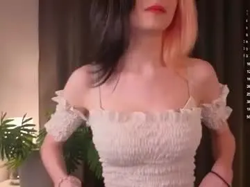 Chaturbate Private Sex Chat of emiliahronick