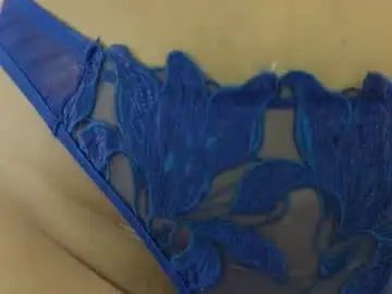 Chaturbate Sex Cam of canela_montiel
