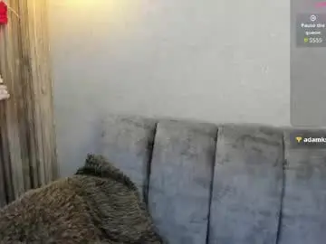 Chaturbate Watch Live Sex Cams of angeelblosoom