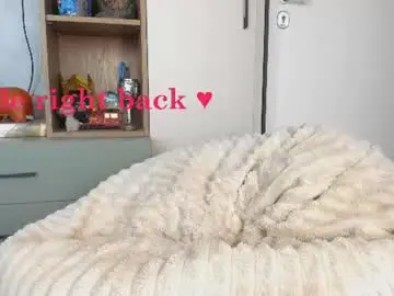 Chaturbate Free Live Porn of foxie_kiss