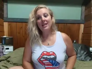 Chaturbate Adult Video Chat of littlelisa1