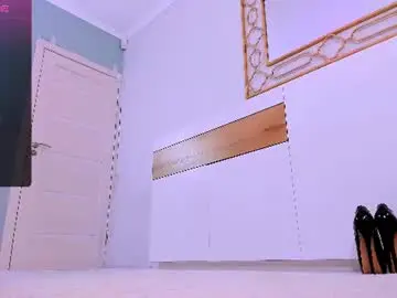 Chaturbate Live Sex Cam of era_primee