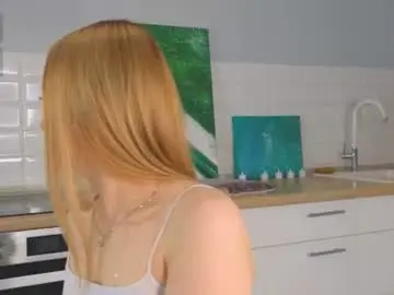 Chaturbate Nude Webcam of lachelleellwanger