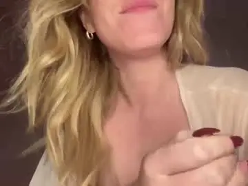 Chaturbate Live Porn of emmaonlyx1