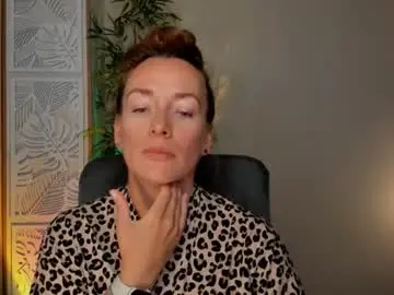Chaturbate Adult Webcams of save_the_qween