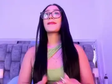 Chaturbate Watch Live Sex Cams of lucianavlezz