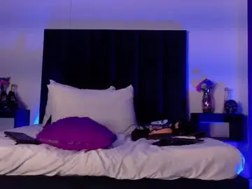 Chaturbate Live Sex Cam of diosaemmajewell