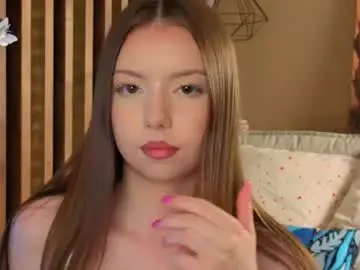 Chaturbate Adult Webcams of milaice