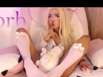 Chaturbate Free Live Porn of emilyy_queen