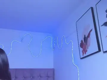 Chaturbate Live Sex Cam of alaia_alegria