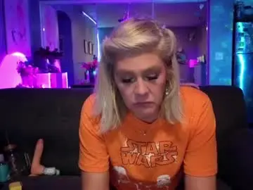 Chaturbate Live Sex Cam of lexi_shocker