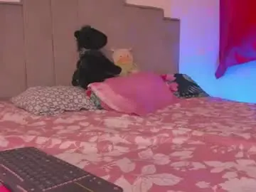 Chaturbate Watch Live Sex Cams of chloe_watson_