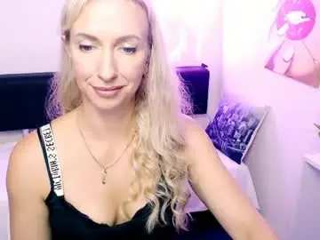 Chaturbate Free Live Porn of cute_smile_shy