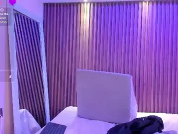 Chaturbate Live Sex Cam of gabyrose9