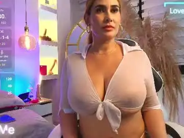 Chaturbate Live Porn of nahomiross