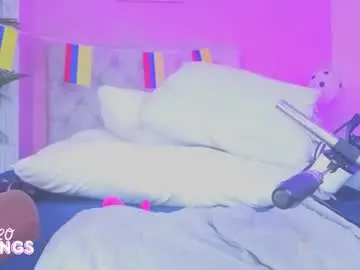 Chaturbate Watch Live Sex Cams of caro_lovings