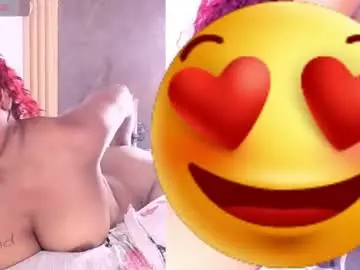 Chaturbate Live Sex of sophialovers01