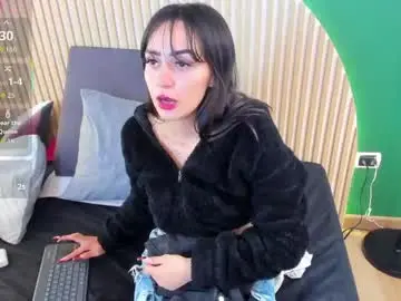 Chaturbate Sex Cam of alicecoule