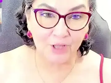 Chaturbate Watch Live Sex Cams of cataleya_mom_