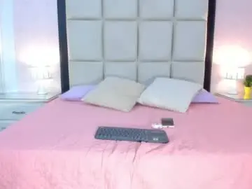 Chaturbate Sex Chat of treisyvixen