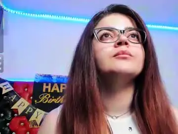 Chaturbate Free Porn Cam of crazzy_pussy