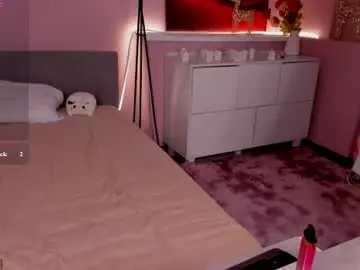 Chaturbate Live Sex of kiki_peach
