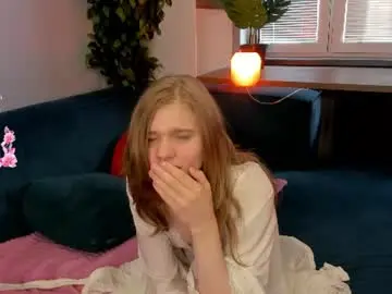 Chaturbate Free Porn Cam of jenniferrakow