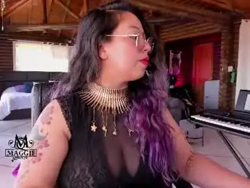 Chaturbate Free Porn Cam of maggie_queen
