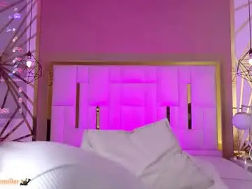 Chaturbate Live Sex Cam of valerie__miller_
