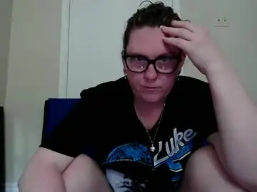 Chaturbate Free Live Porn of fuzzypeaches87