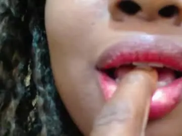 Chaturbate Adult Webcams of ebony_rizon