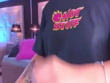 Chaturbate Live Porn of luisajonnes_