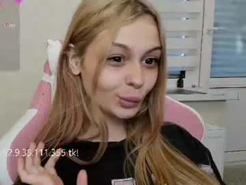 Chaturbate Sex Chat of melonipinkbb