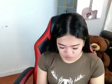 Chaturbate Adult Video Chat of alesha_vibe_me