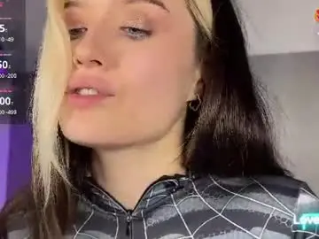 Chaturbate Nude Webcam of _blowjob_queen_
