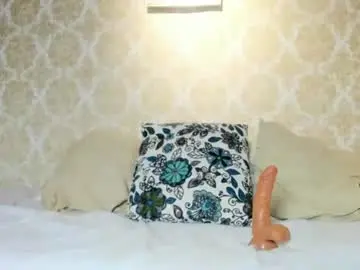Chaturbate Free Live Porn of lilythea_